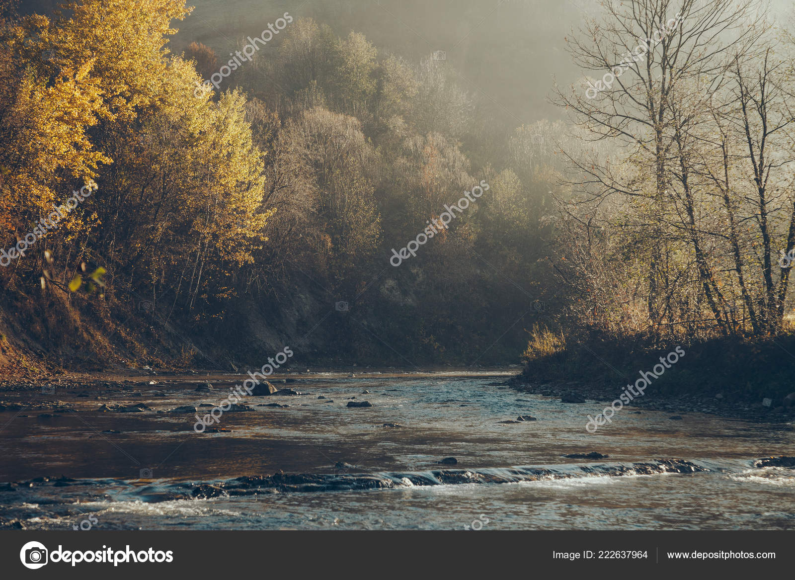 depositphotos_222637964-stock-photo-dramatic-shot-mountain-river-beautiful